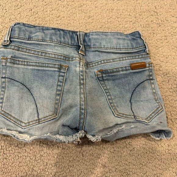 Joe’s Jeans Girls Size 7 Blue Distressed Denim Cut-Off Shorts - Picture 2 of 3